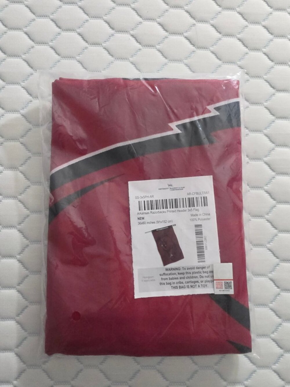 Arkansas Razorbacks 3x5 Flag New Sealed Licensed